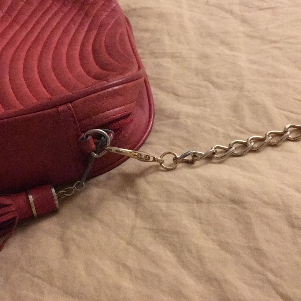 Quilted leather red tassel mini crossbody - Picture 5 of 6